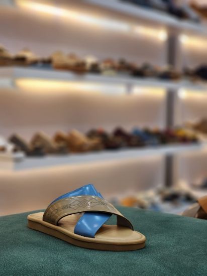 صورة شرقي اكس مطرز